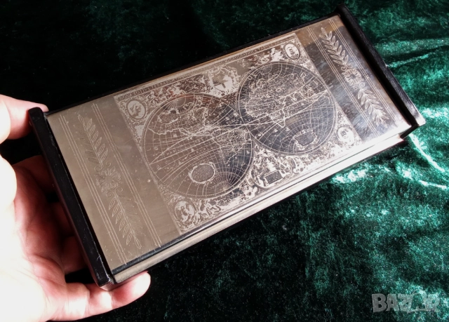 КУТИЯ * КОЖА * СТОМАНА * ГРАВИРАНЕ * КАРТА НА СВЕТА, снимка 5 - Други ценни предмети - 52144452