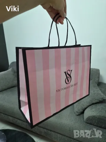 Оригинални Hermes,Saint Laurent,Louis Vuitton,ALO yoga и Victoria's secret торби, снимка 15 - Чанти - 53780830