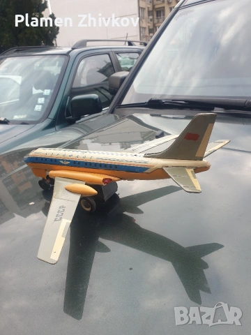 Стара метална механична играчка от 1965 г , снимка 2 - Колекции - 53122644