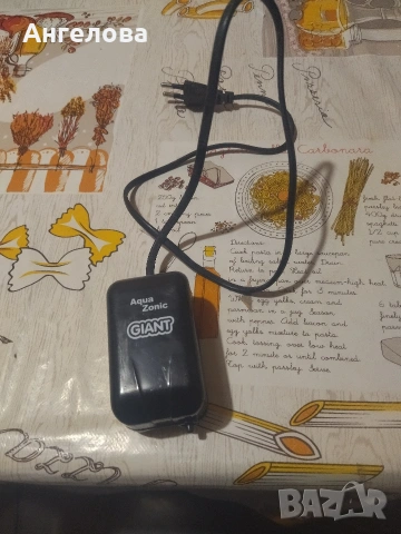 Помпичка за въздух, снимка 2 - Оборудване за аквариуми - 53027611