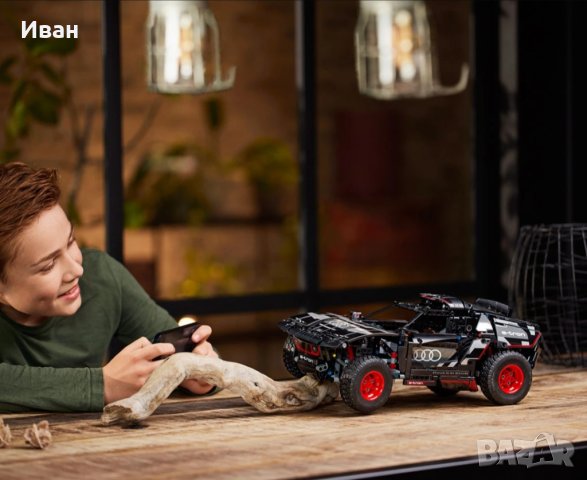 Нови и запечатани !!! LEGO® Technic 42160 - Audi RS Q e-tron, снимка 5 - Други игри - 42760598