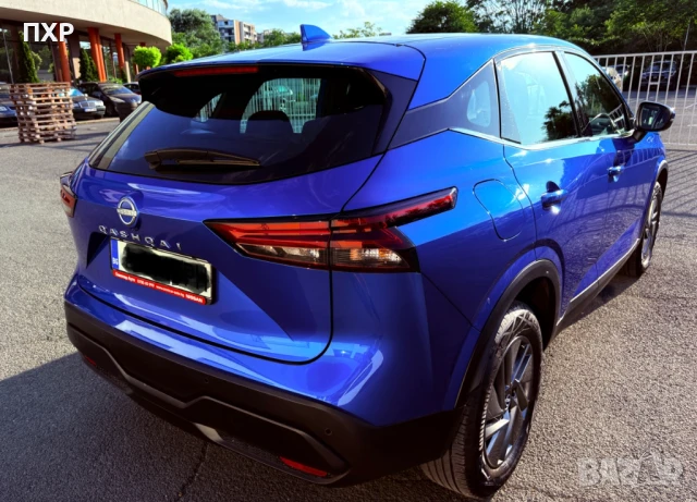 Nissan Qashqai 1.3 DIG-T, снимка 4 - Автомобили и джипове - 49600358