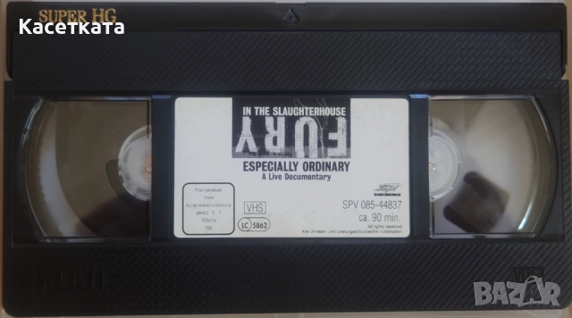 Видеокасета VHS Fury In The Slaughterhouse ‎– Especially Ordinary, снимка 3 - Други жанрове - 52233125