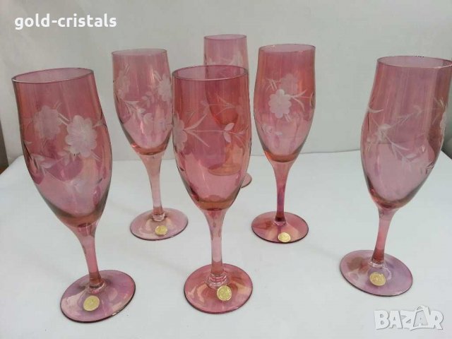 Стари стъклени чаши 