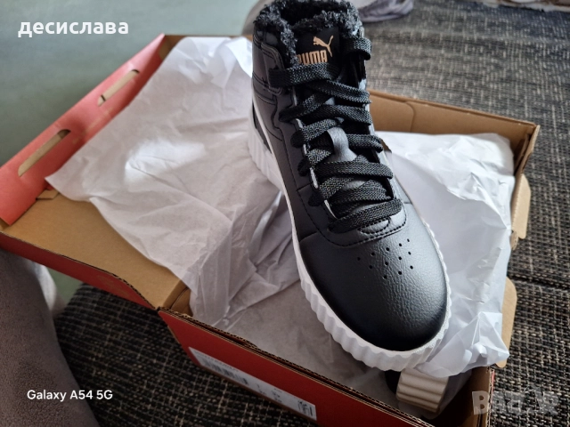 Продавам оригинални зимни детски боти Puma Carina, снимка 5 - Детски маратонки - 52787922