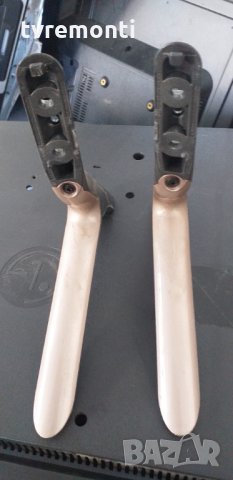 за стойка на телевизор LG 32LF561V, снимка 3 - Стойки, 3D очила, аксесоари - 29994690