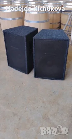 2 тонколони Bass 15 инчов бас,Mark 5-говорител.Двете за 850 лв.
