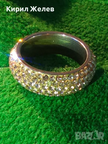 РАЗКОШЕН МОДЕН АРТ ПРЪСТЕН Тип ХАЛКА от БЛАГОРОДНА СТОМАНА ОБСИПАН с ИСКРЯЩИ ФАСЕТ КРИСТАЛИ 43527, снимка 9 - Пръстени - 47131682