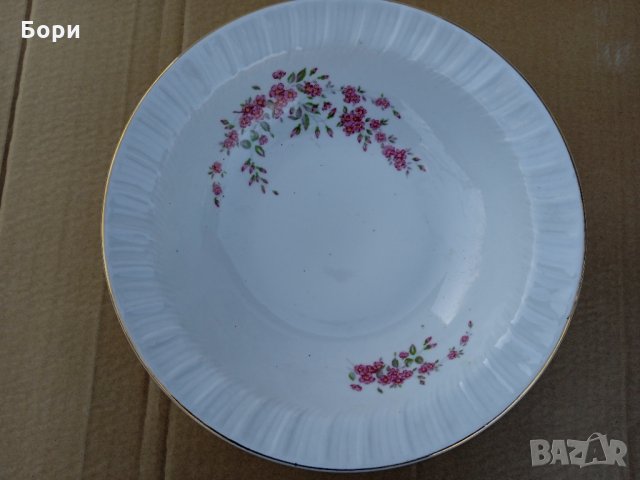 Голяма порцеланова купа, снимка 2 - Чинии - 35507483