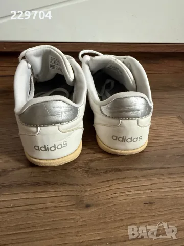 Дамски маратонки ADIDAS performance , снимка 7 - Маратонки - 56270344