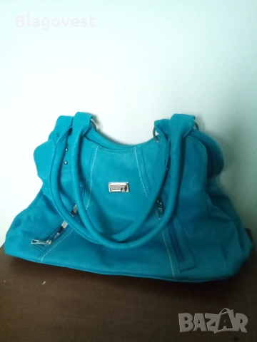 Дамска чанта