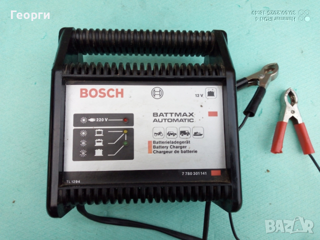 BOSCH 12V Зарядно за акумулатори 