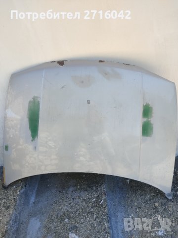 Преден капак Голф 4, снимка 2 - Автомобили и джипове - 39500099