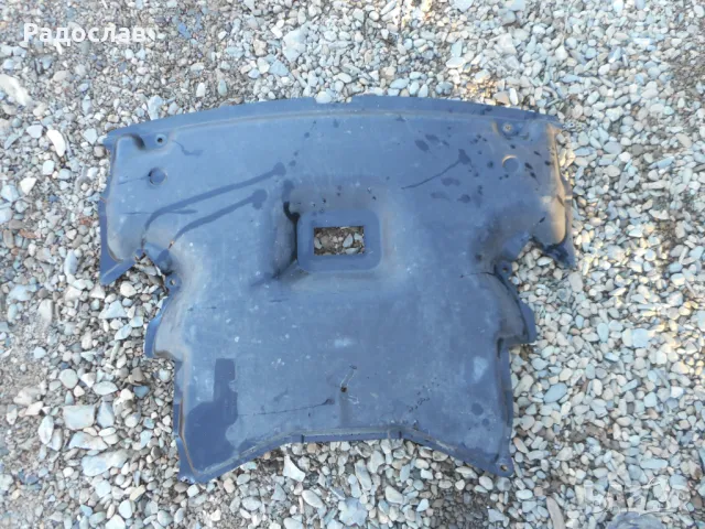 Капаци на двигатели от Мерцедес, снимка 7 - Части - 48000231