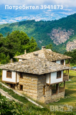 Продава автентична къща в село Лещен, снимка 2 - Къщи - 44400185
