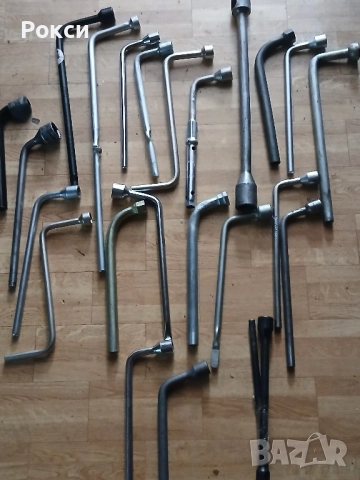 Аварийни куки и ключове за джанти нови , снимка 5 - Аксесоари и консумативи - 51904561