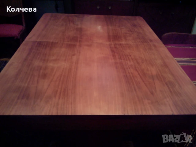 продавам стар модел дървена, разтегателна маса, снимка 4 - Маси - 50673279