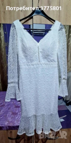 Бяла дантелена рокля миди, снимка 1