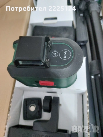 Продавам лазерен нивелир BOSCH Universal Level 360 Set, снимка 3 - Измервателни инструменти - 53125096