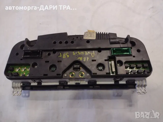 Табло уредно, Километраж за Тойота Авенсис 1998г.1.8 бензин, снимка 3 - Части - 49192919