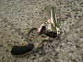 Револвер пищов Smith and Wesson, снимка 4