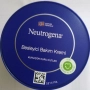 Neutrogena дълбоко хидратиращ крем за тяло и ръце 300 мл. за суха и много суха кожа, снимка 2