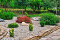 Декоративни камъни за декорация на двор, градина, зелени площи