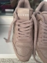 Оригинални дамски кецове Guess, снимка 7