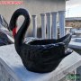 Бетонна кашпа саксия черен лебед, снимка 3