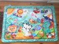 Голямо килимче за игра с аксесоари Fisher price, снимка 1 - Играчки за стая - 44180215