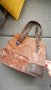 Дамска чанта от естествена кожа, снимка 1 - Чанти - 44259438
