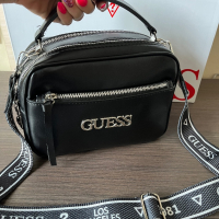 Уникална нова дамска чанта Guess, снимка 5 - Чанти - 44624466