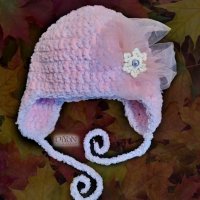 Детски зимни ръчно плетени шапки, снимка 2 - Шапки, шалове и ръкавици - 30784283
