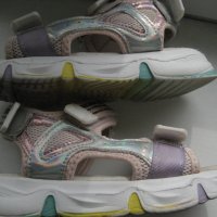 Kецове , Лачени обувки и сандалки, снимка 10 - Детски обувки - 26989898