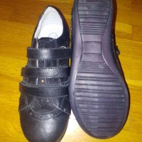Черни обувки, номер 29, снимка 2 - Детски обувки - 42194617