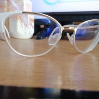 Страхотни очила , снимка 2 - Слънчеви и диоптрични очила - 38061901