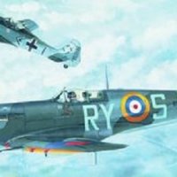 Сглобяеми модели - самолет Spitfire MkVB, снимка 1 - Колекции - 31108441