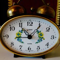 Goldbuhl механичен часовник,будилник. , снимка 3 - Антикварни и старинни предмети - 30331796