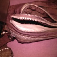 Мъжка чанта промазан плат маркова на Киплинг-две позици  за през рамо и колан 20х15х6см, снимка 6 - Чанти - 35318873