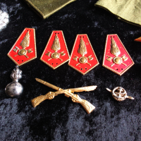 Стари значки и Емблеми, кокарди, вензели, нагръдни знаци и много други военни и полицейски отличител, снимка 13 - Колекции - 44688619