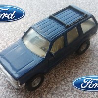 Метална количка Ford Explorer Maisto - Мащаб 1:42, снимка 1 - Колекции - 37503859