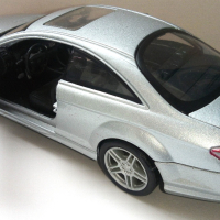Mercedes-Benz CL 63 Coupe AMG Special Edition Maisto 1:24, снимка 2 - Колекции - 40250022