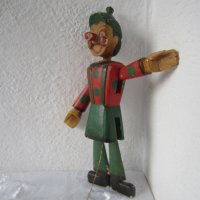Пинокио много стара играчка  от дърво, марионетка, снимка 1 - Антикварни и старинни предмети - 29741542