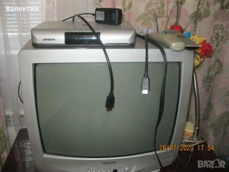Телевизор Самсунг с декодер за ефирна кабелна телевизия, снимка 1