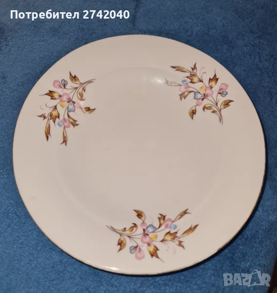 Порцеланови Чинии 6 бр., снимка 1