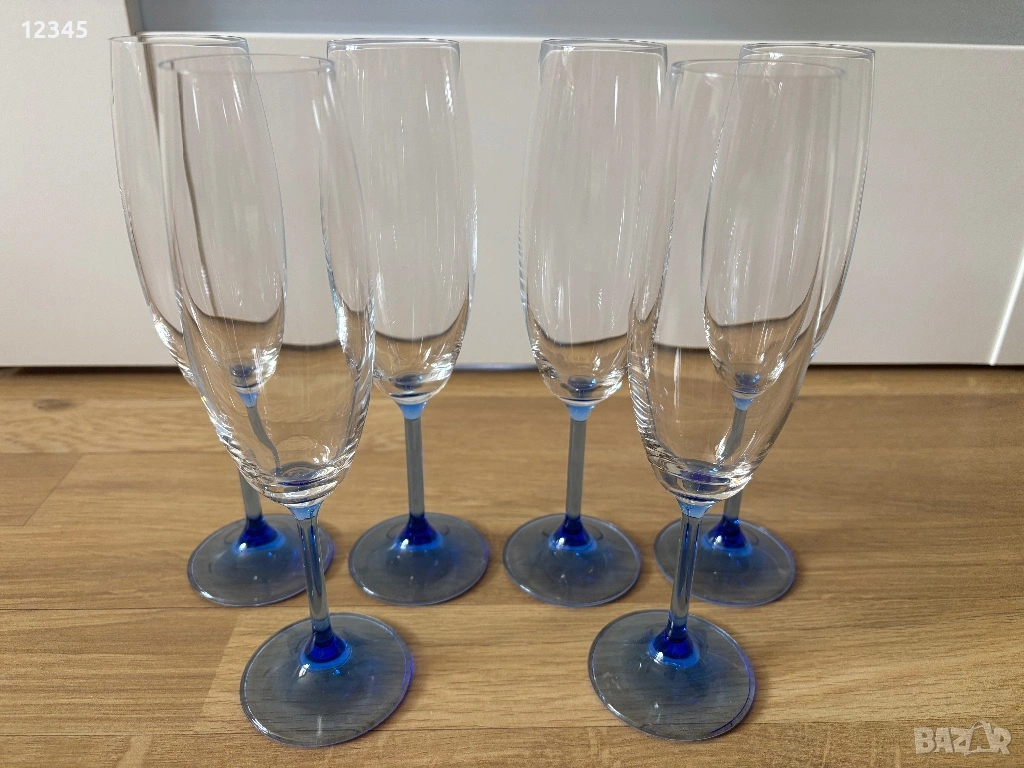 Продавам високи чаши за вино / шампанско / джин и коктейли , снимка 1