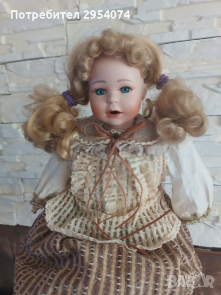 порцеланова кукла 35лв, снимка 1