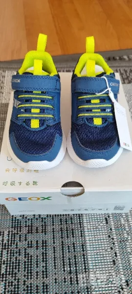 Нови детски маратонки Geox 24 номер , снимка 1