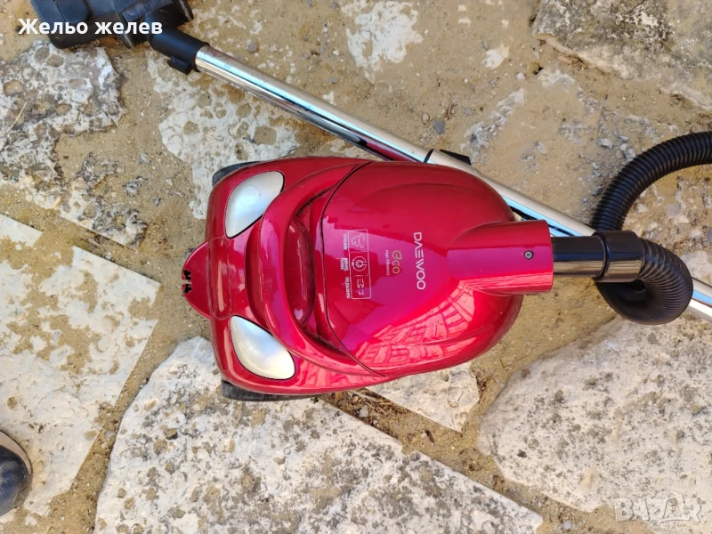 Прахосмукачка Даево, с контейнер, снимка 1