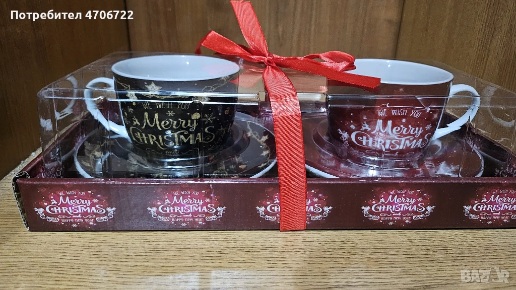 Коледен комплект чаши с чинийки – чисто нов, снимка 1